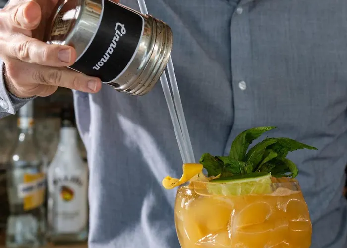 Bay Boutique فندق