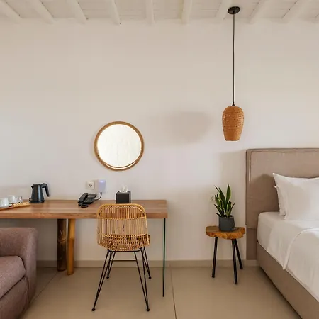 フテリア ベイ 4* Ftelia (Mykonos)