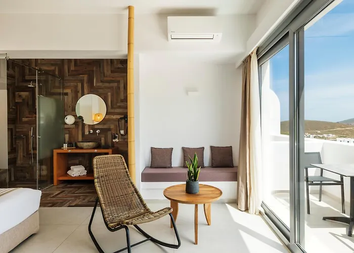 Bay Boutique Ftelia (Mykonos)