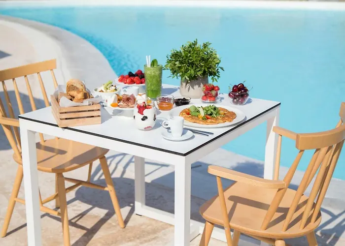 Bay Boutique Hotell Ftelia (Mykonos)