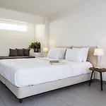 Bay Boutique