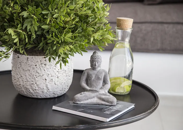 Bay Boutique ホテル 4*